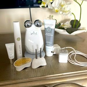 NuFACE Trinity Complete Facial Toning kit & NuFACE Fix Line Smoothing device